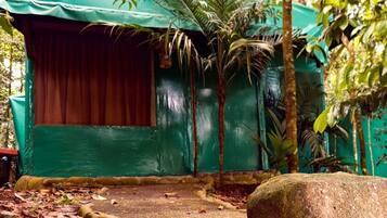 Comfort Cabin, 1 Double Bed | Terrace/patio