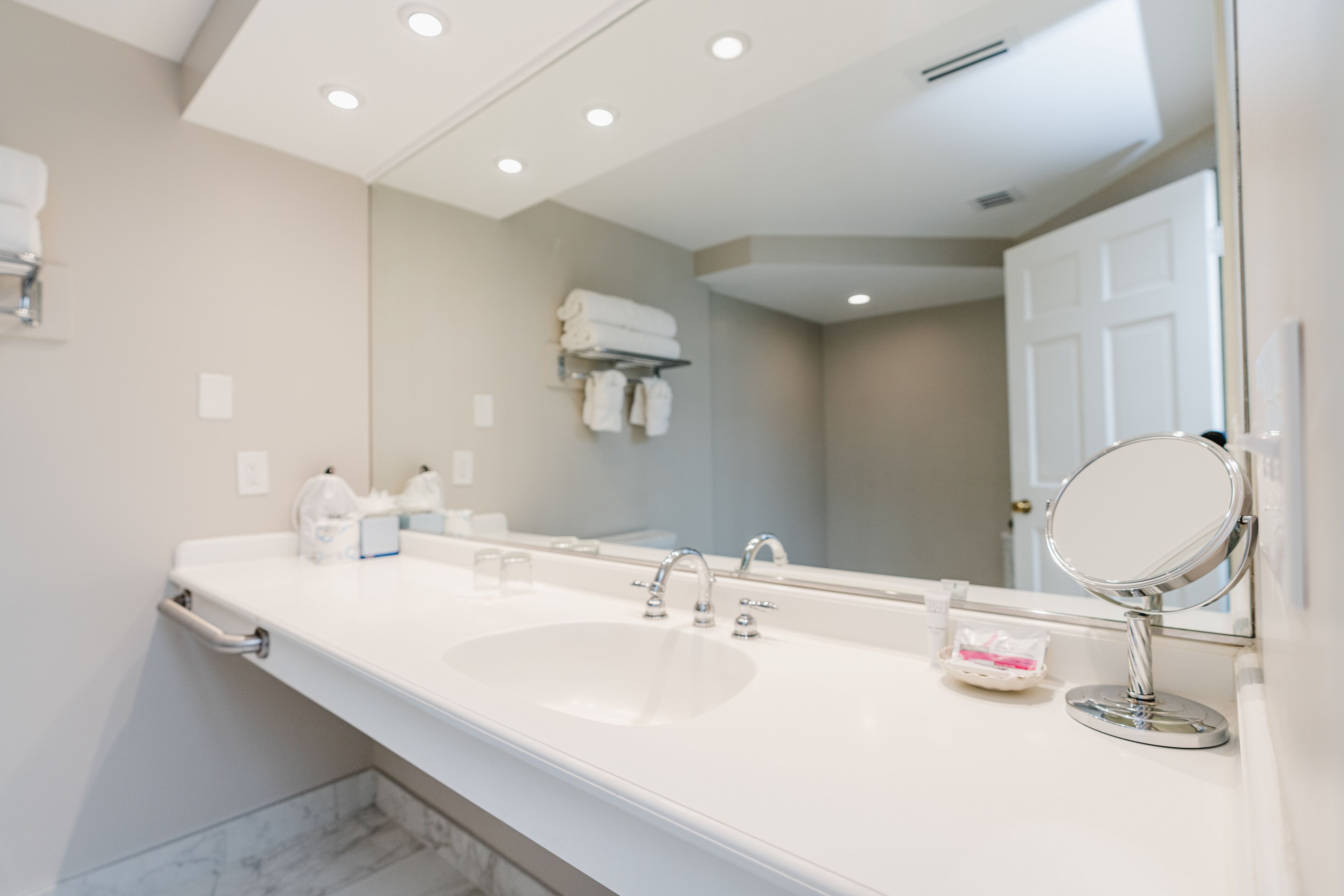 luxury lake view king, balcony 6 - ada accessible | bathroom | free toiletries, hair dryer, bathrobes, towels