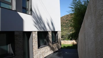 Esterni