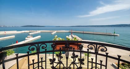 Luxury Apartment Perko