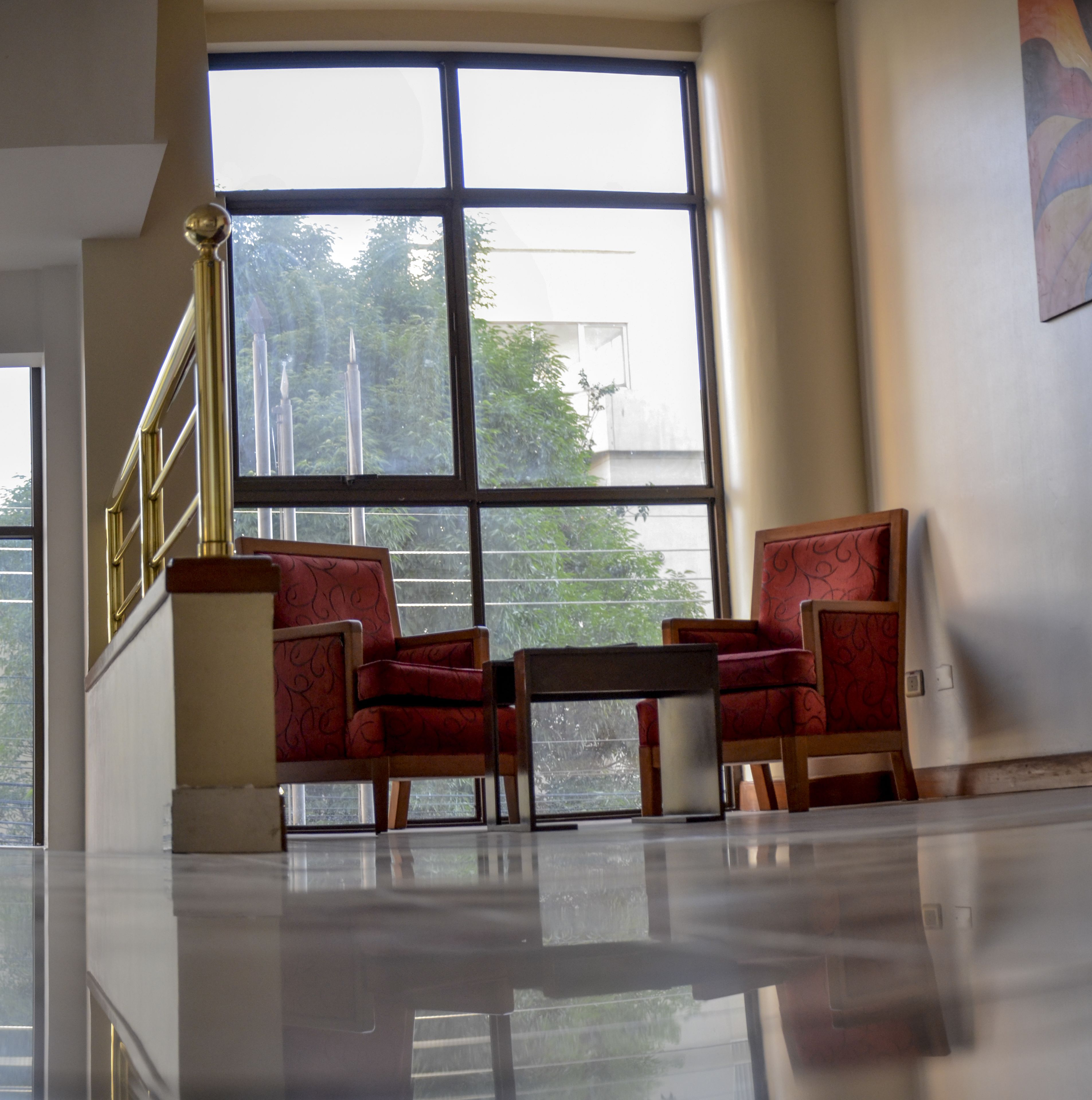 32-inch tv with cable channels