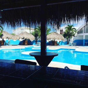 Poolside bar