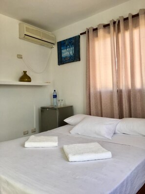 Superior Room, 1 Bedroom, Pool View