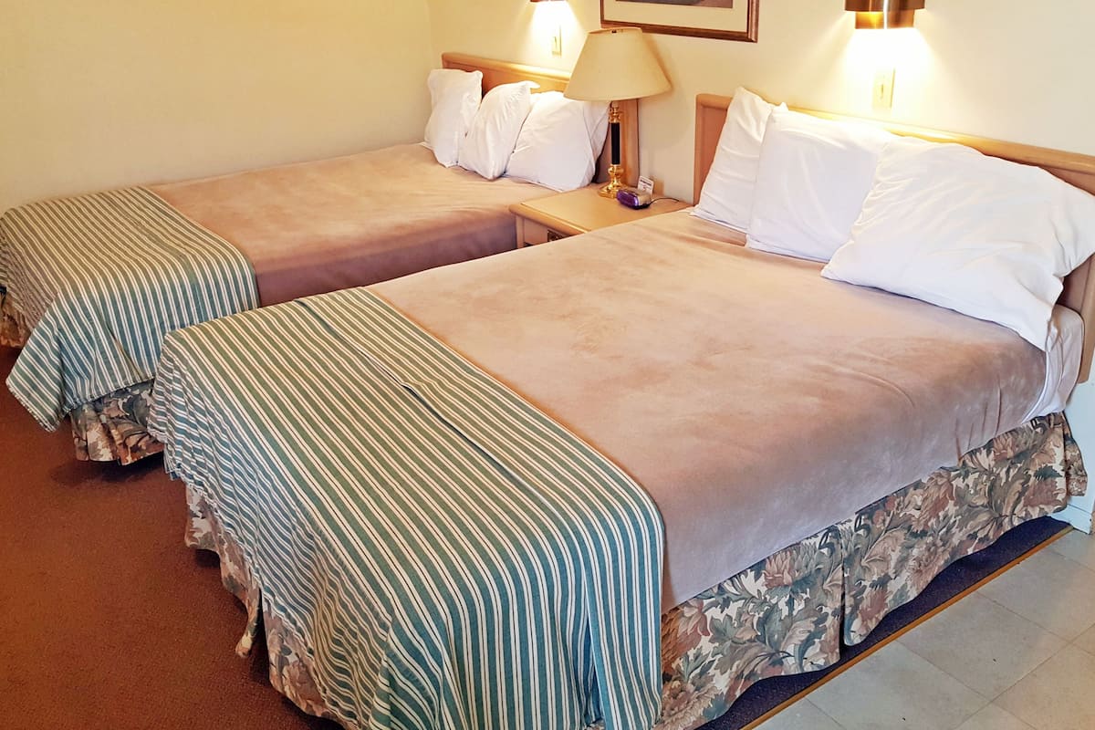 1 bedroom, desk, free WiFi, bed sheets