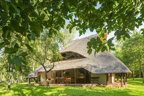 Exterior - Lokuthula Lodges (Victoria Falls)