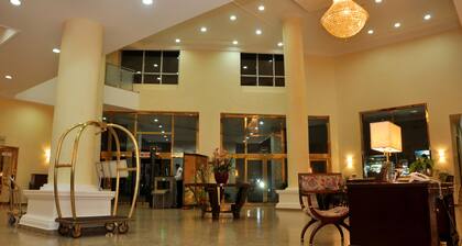 Chelsea Hotel - Central Area