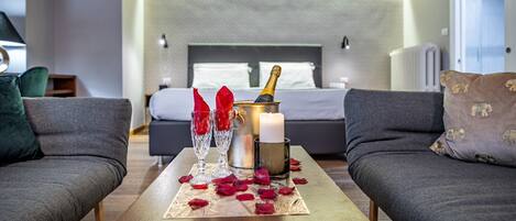 Literie de qualité supérieure, couette en duvet d'oie, minibar