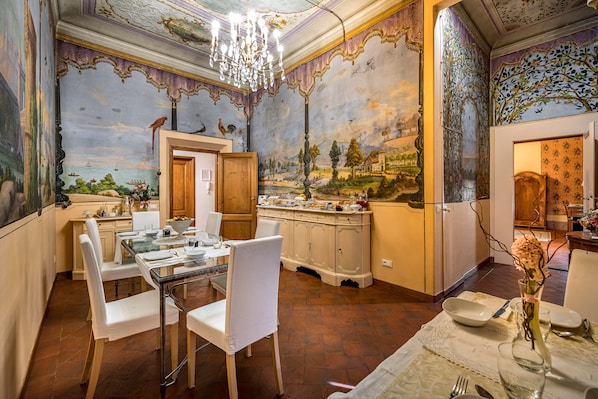 Breakfast area - Dimora Bandinelli Firenze (Florence)