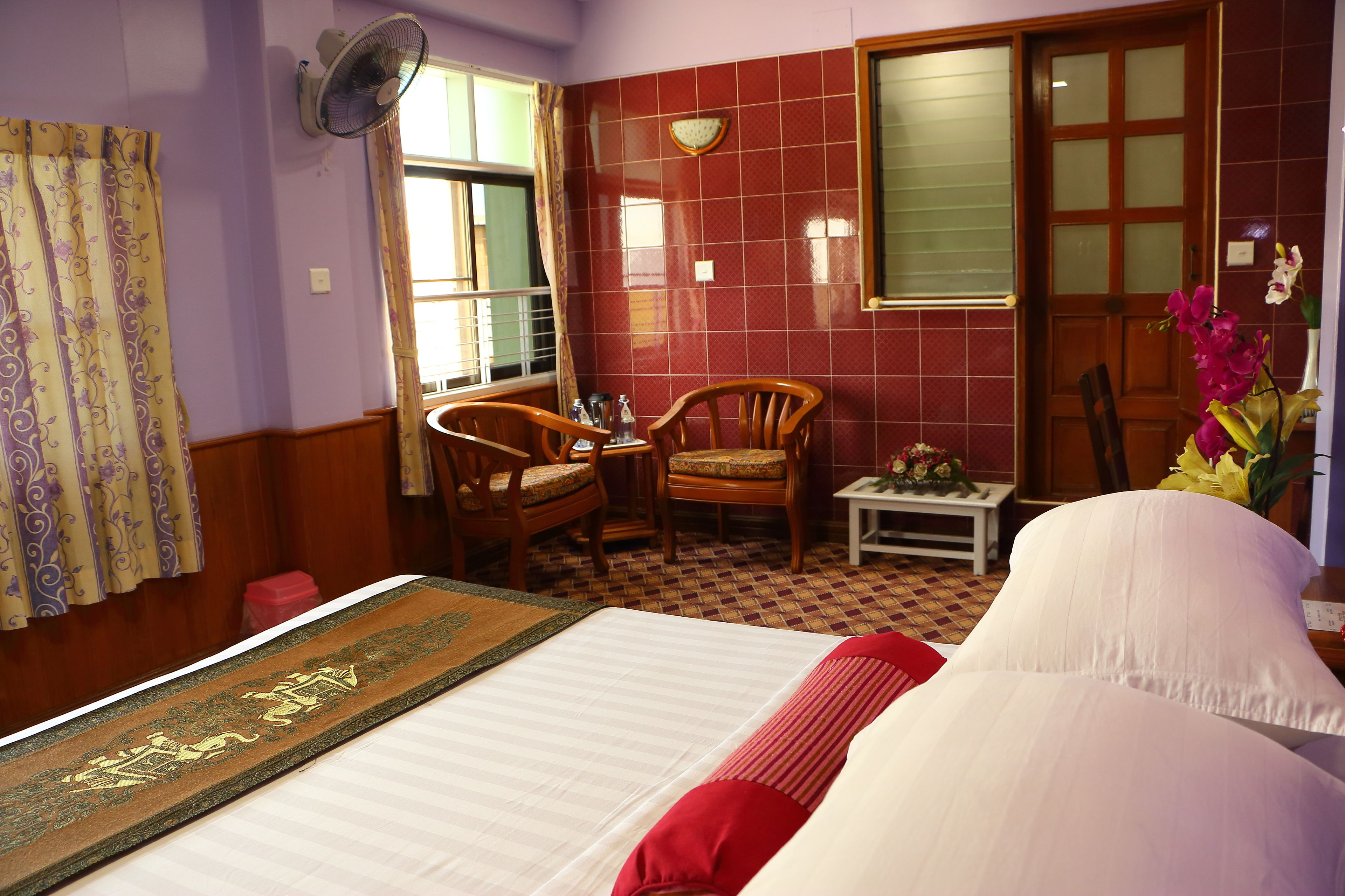 superior room | minibar, in-room safe, desk, blackout curtains