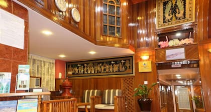 Royal City Hotel