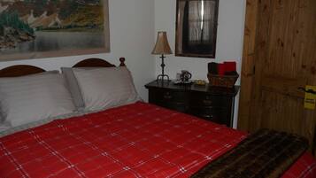 Chambre Standard, 1 grand lit, salle de bains commune (Quail Mountain Room) | Wi-Fi gratuit