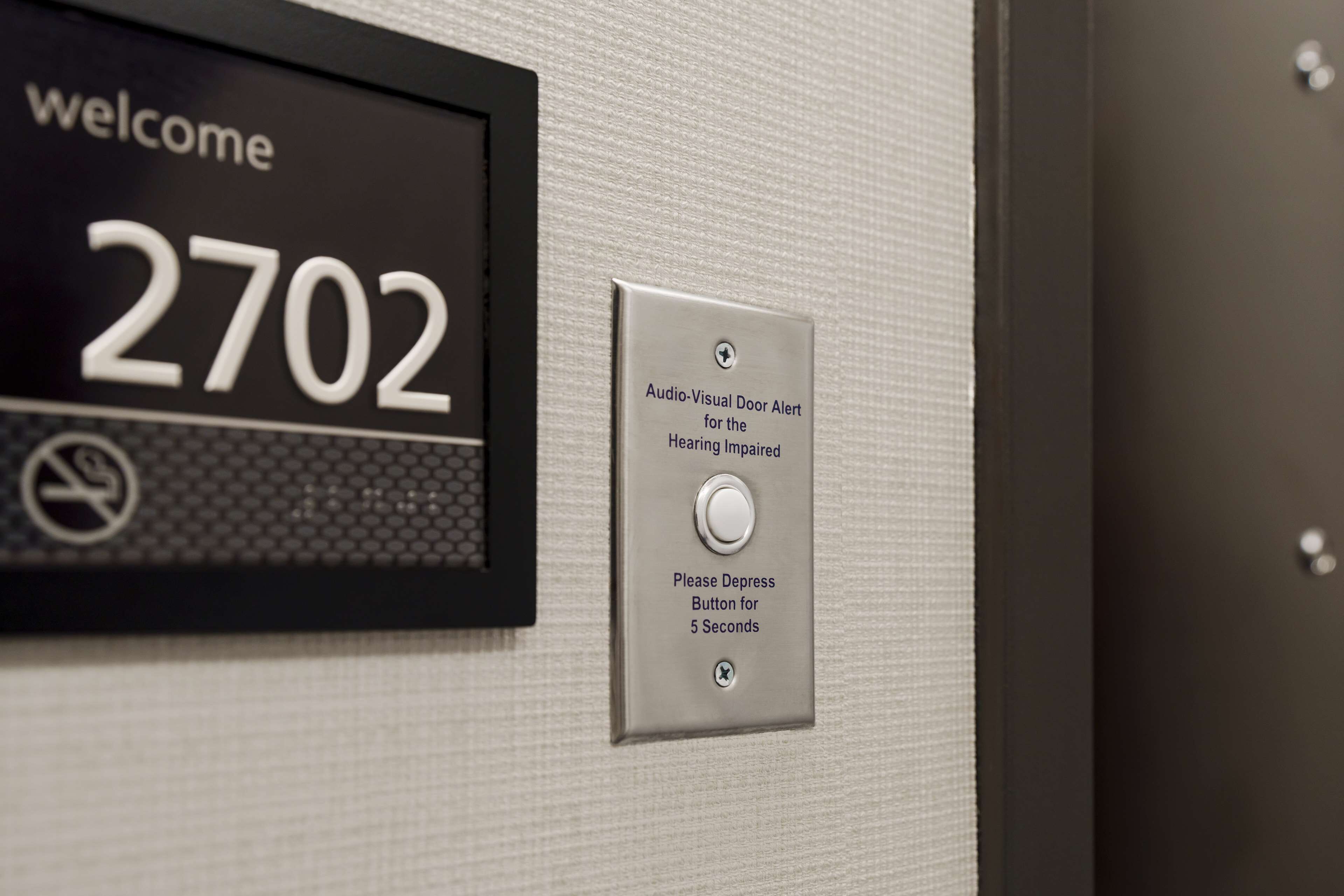 premium bedding, in-room safe, free wifi, bed sheets