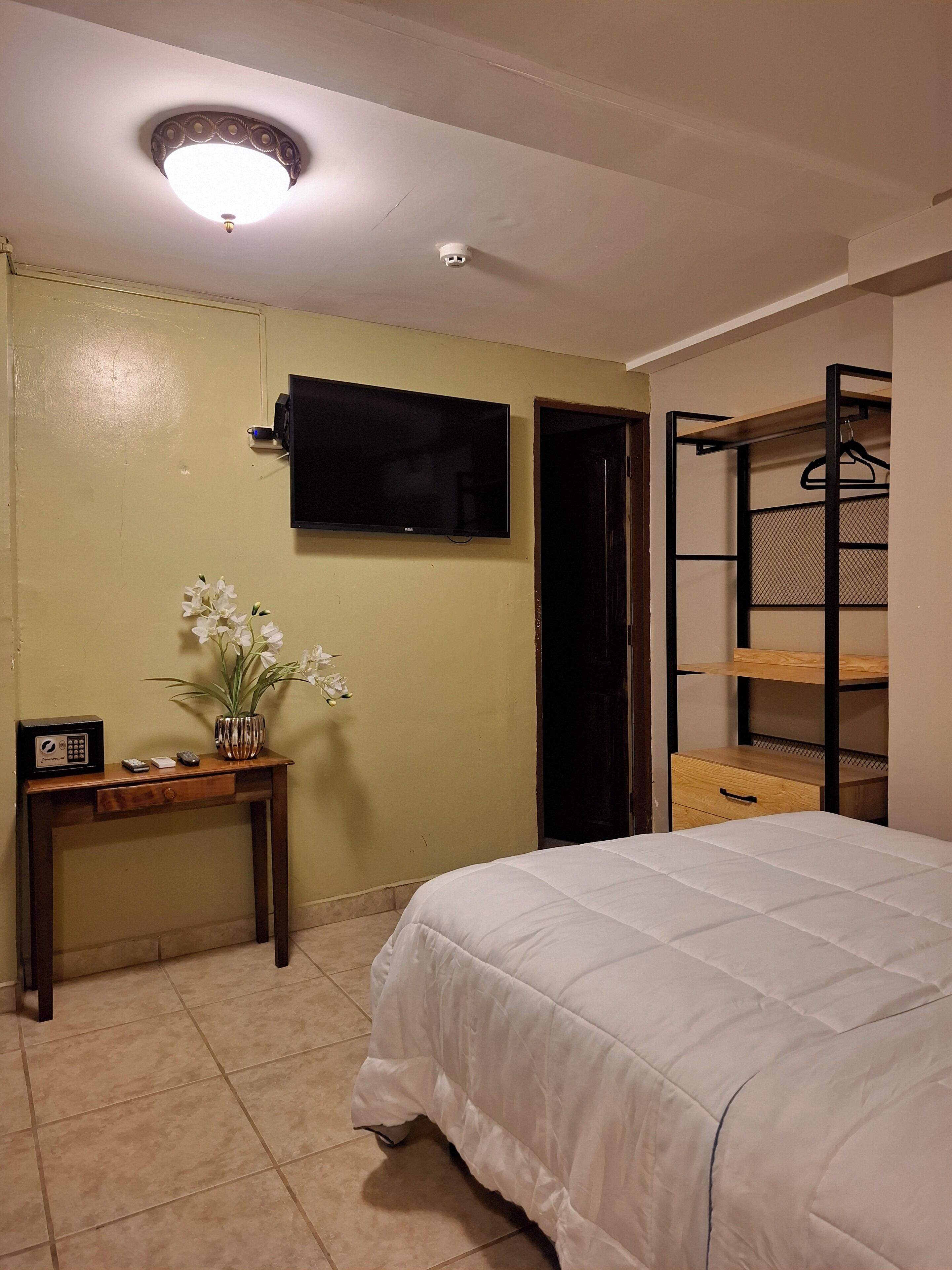 family triple room, multiple beds | blackout curtains, rollaway beds, free wifi, bed sheets