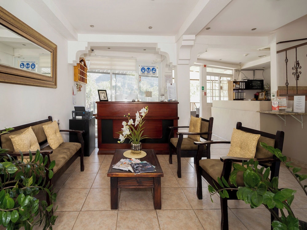 Hotel La Casa De La Abuela by null