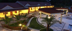 Property grounds - Hagnaya Beach Resort and Restaurant (Bogo)