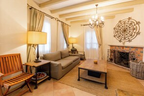 Deluxe Room, Garden View