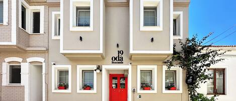 Fachada de la propiedad