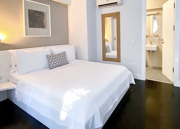 Triple Room | Premium bedding, minibar, individually decorated, free WiFi - 19 Oda Bozcaada (Bozcaada)