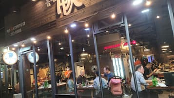 ์๋ฐ ์์ค์์ ๋ณด๋ ์ฃผ๋ณ ์ ๋ง
