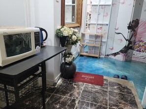 Private House | 4 bedrooms, soundproofing, free WiFi