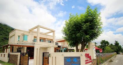 Cai Feng B&B