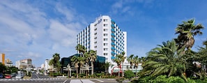 Front of property - Jeju Pacific Hotel (Jeju City)