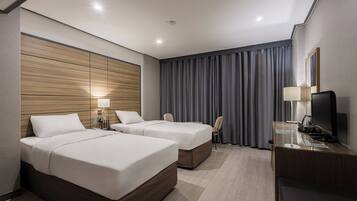 Superior Twin Room | Iron/ironing board (on request), free WiFi