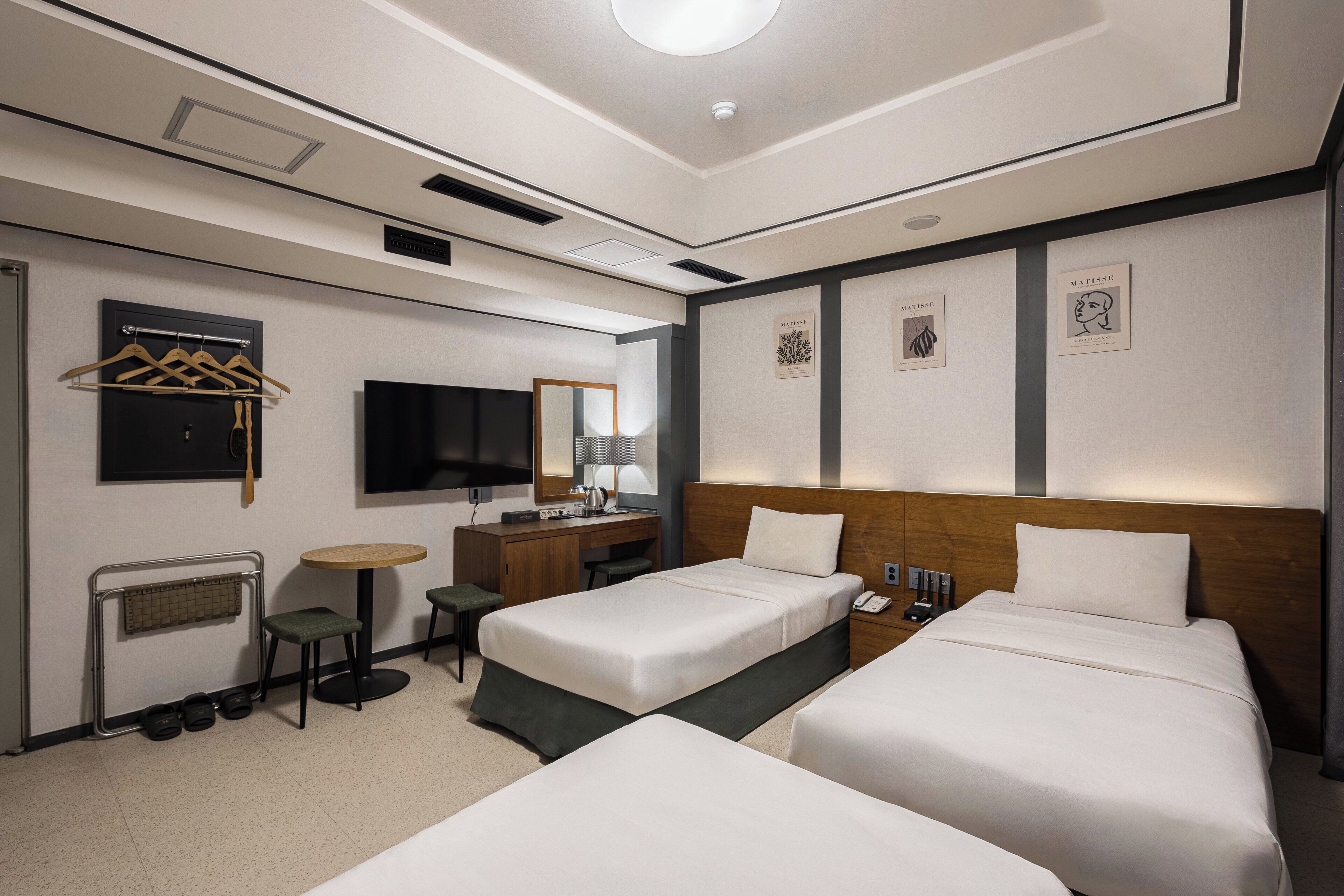 Photo - Insadong Crown Hotel