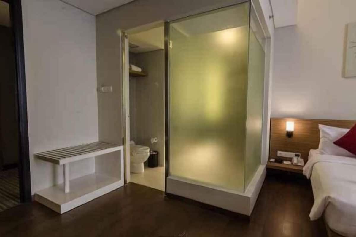 Biancheria da letto di alta qualità, una cassaforte in camera