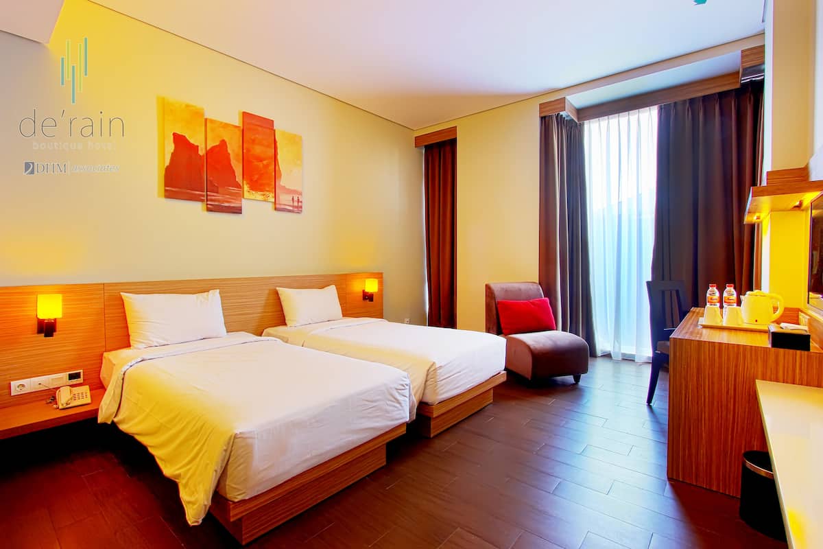 Executive Twin | Premium bedding, in-room safe, desk, free WiFi