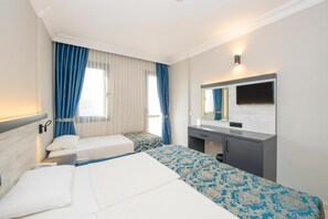 Hypo-allergenic bedding, in-room safe, individually furnished, desk