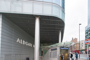 Exterior - Tower of Hamlets Apartments (London)