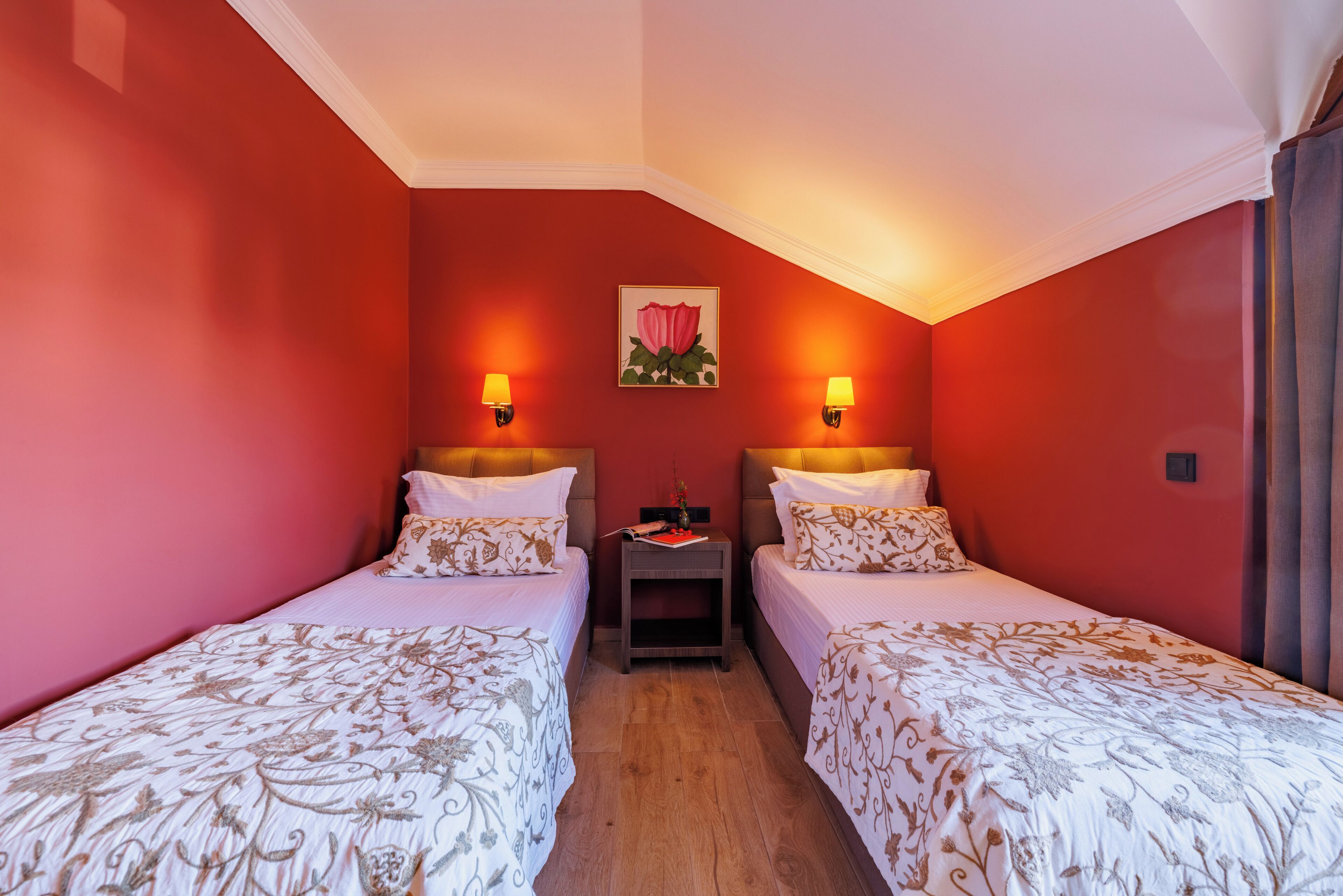 Minibar, laptop workspace, free WiFi, bed sheets