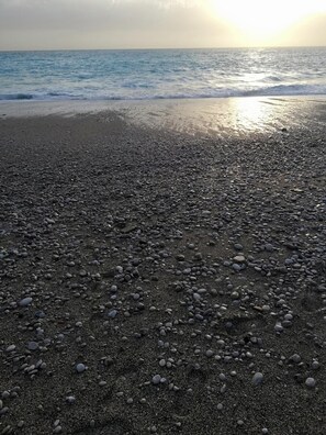 Tæt på stranden