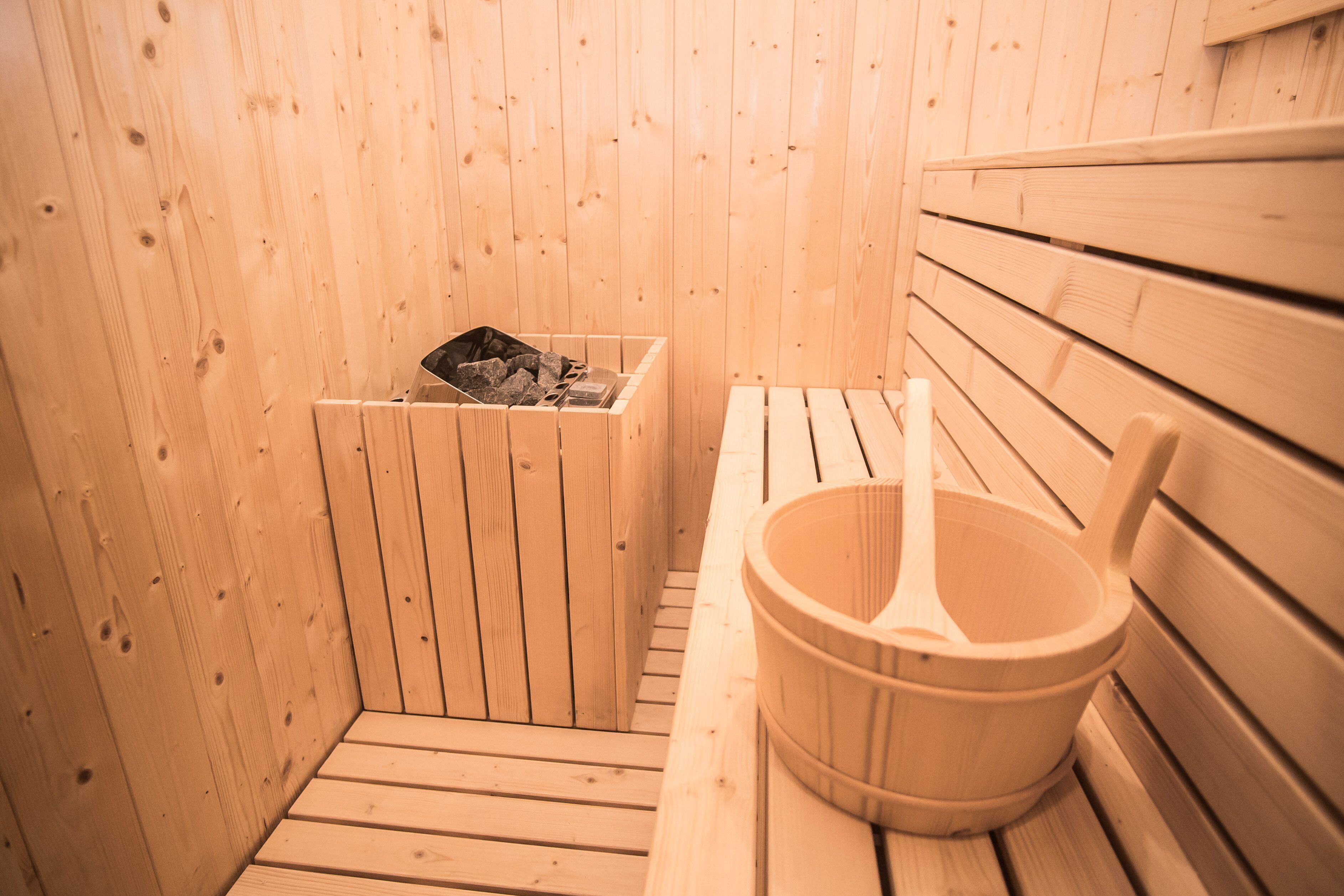 sauna, hot tub, steam room, massages