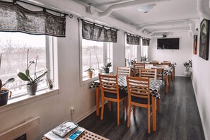 Dining room - Abisko Guesthouse & Activities (Abisko)