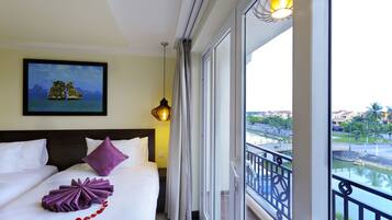 Deluxe Double or Twin Room, River View | View from room