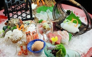 อาหารและเครื่องดื่ม