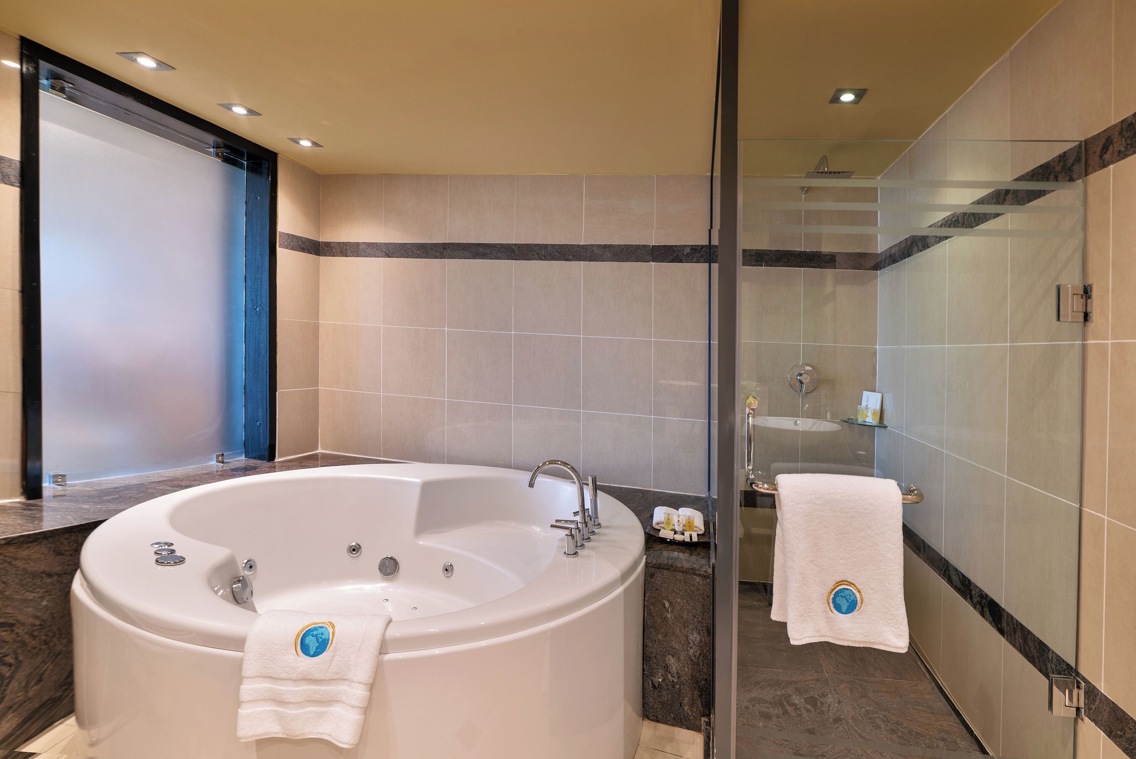 presidential suite, 2 bedrooms, lake view | bathroom | free toiletries, hair dryer, bathrobes, slippers