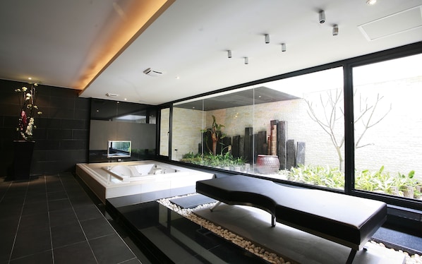 Suite (Daily check out is required) | Wellness