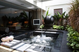 실내 스파 욕조