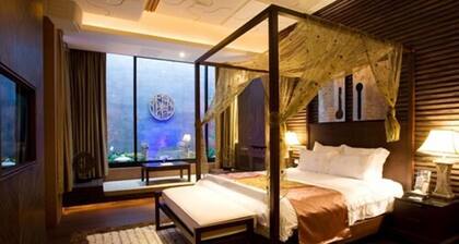 Yes Motel City Resort Paradise