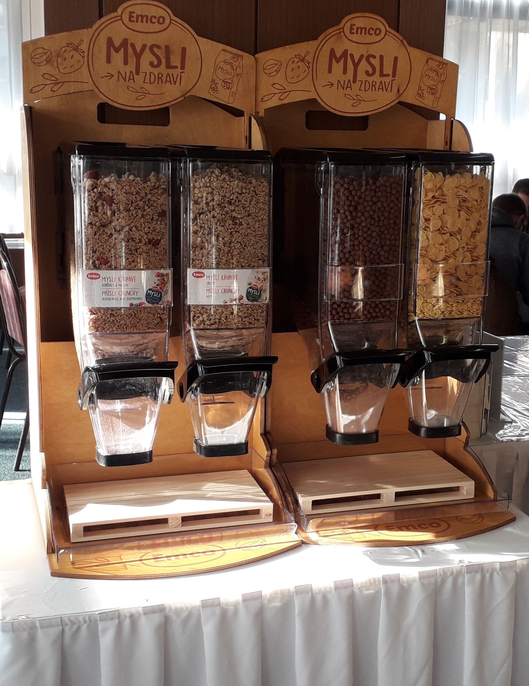 Petit déjeuner buffet