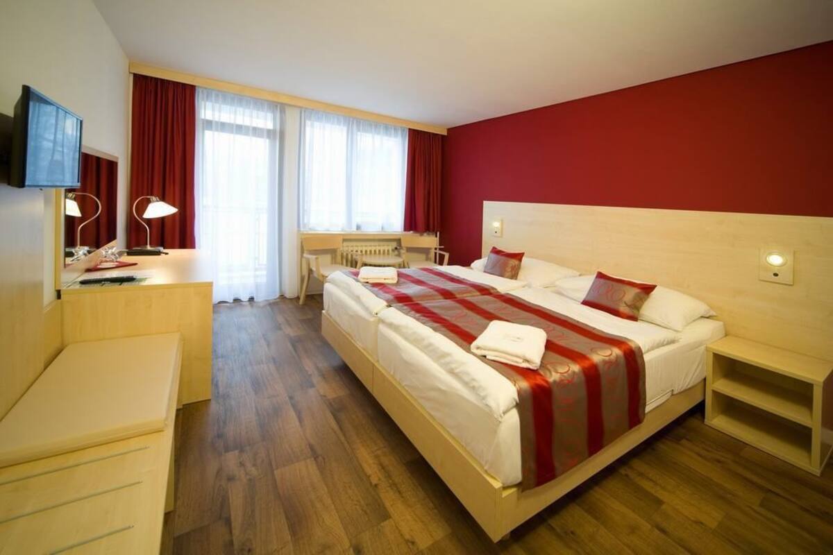 Comfort Single Room, Balcony, City View | In-room safe, desk, blackout drapes, iron/ironing board (on request)
