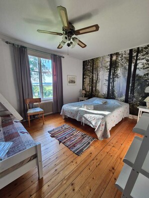 Free WiFi, bed sheets - Strandgårdens Wärdshus (Kristinehamn)