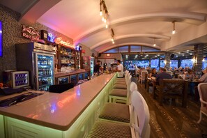 Breakfast and dinner served - Belcehan Hotel (Fethiye)