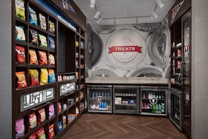 Snack bar