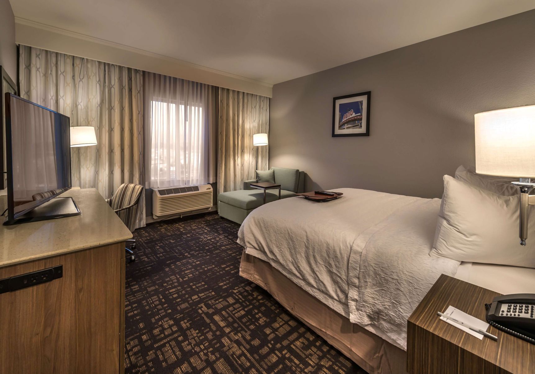 Minibar, in-room safe, iron/ironing board, free rollaway beds