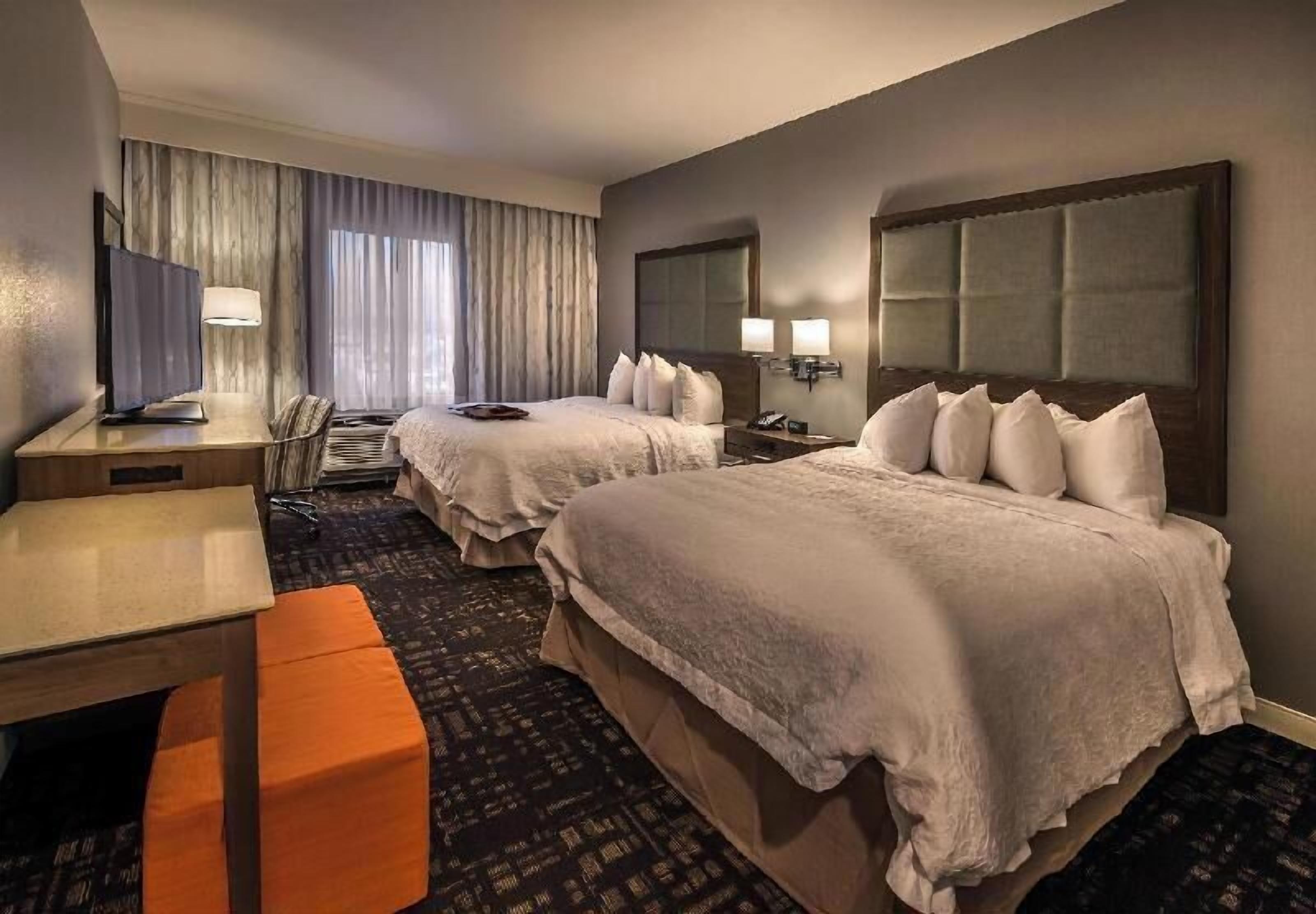 Minibar, in-room safe, iron/ironing board, free rollaway beds
