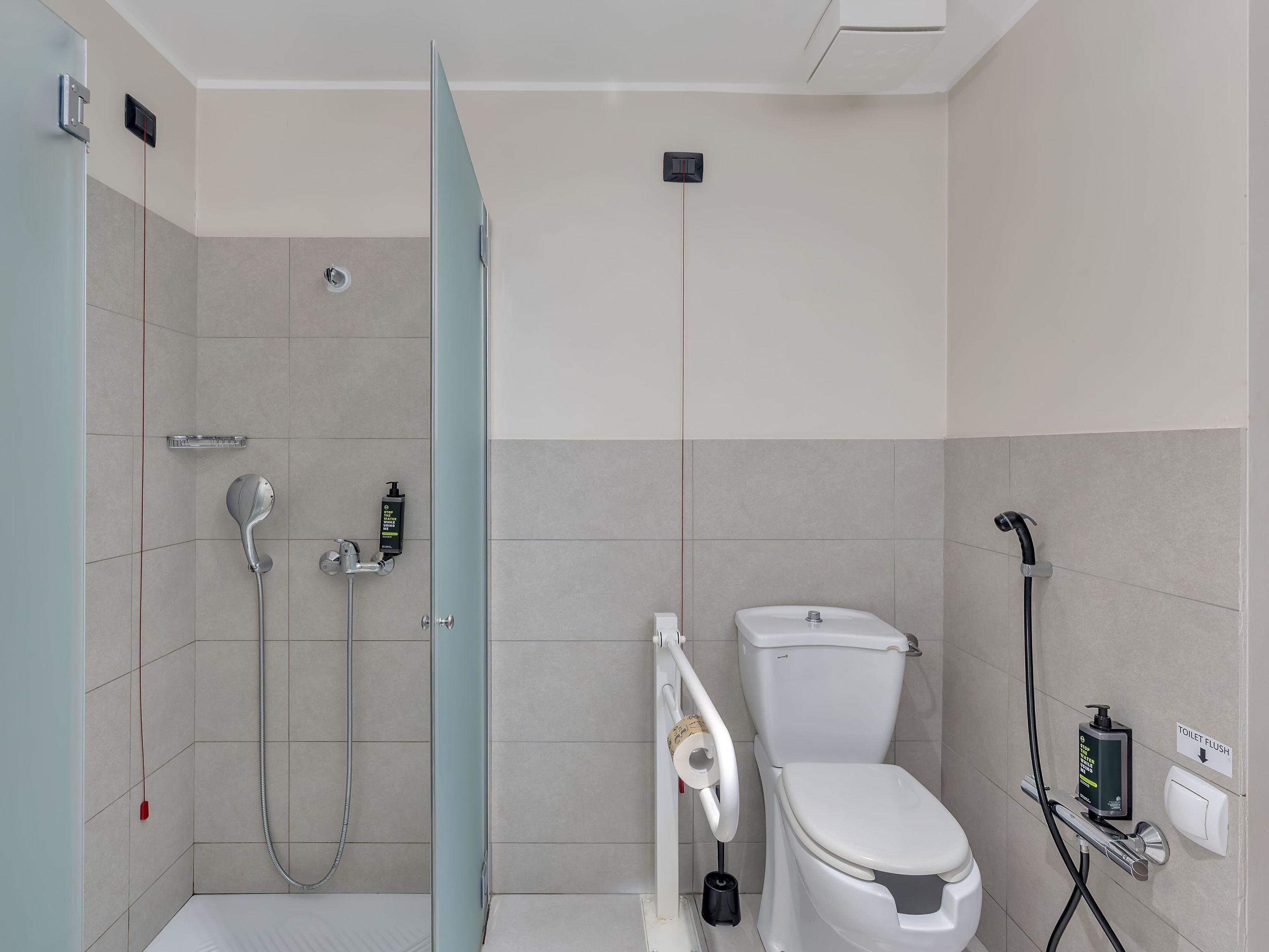 Photo - B&B Hotel Como Camerlata